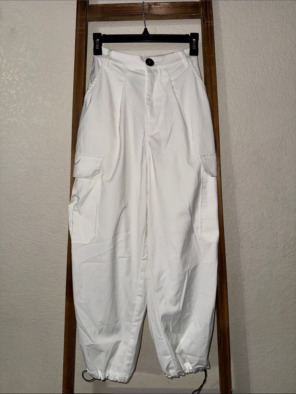 JLUXLABEL White Cargo Jogger Pants